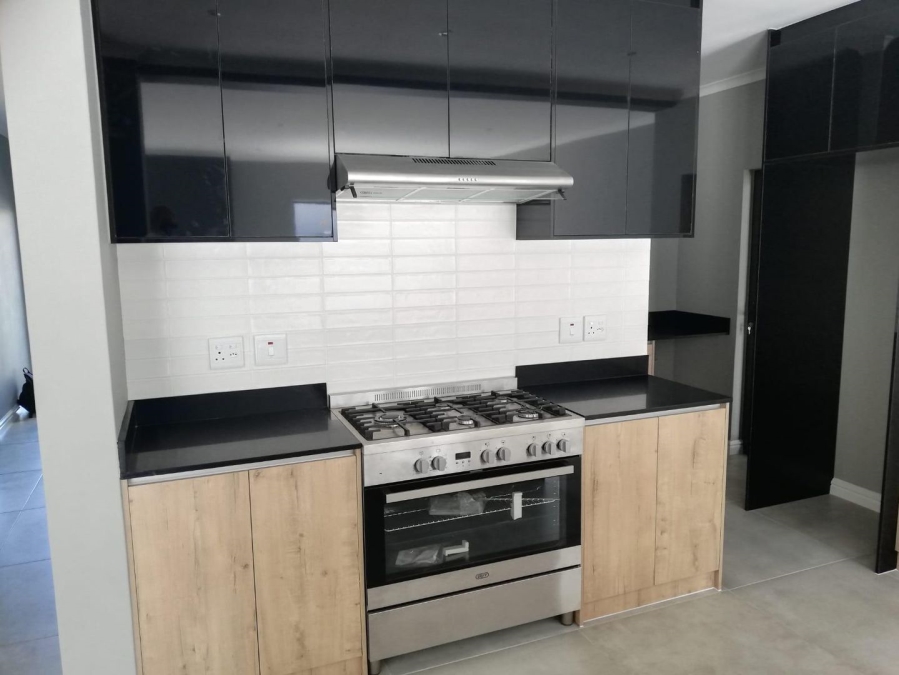 3 Bedroom Property for Sale in Parklands North Western Cape